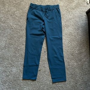 Lululemon On the fly